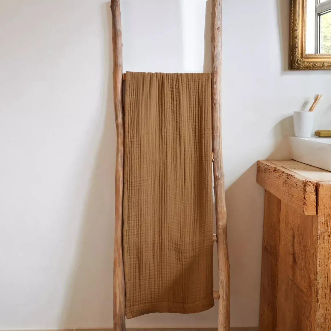 Asciugamano da bagno in garza di cotone (70 x 130 cm) Gaia Camel