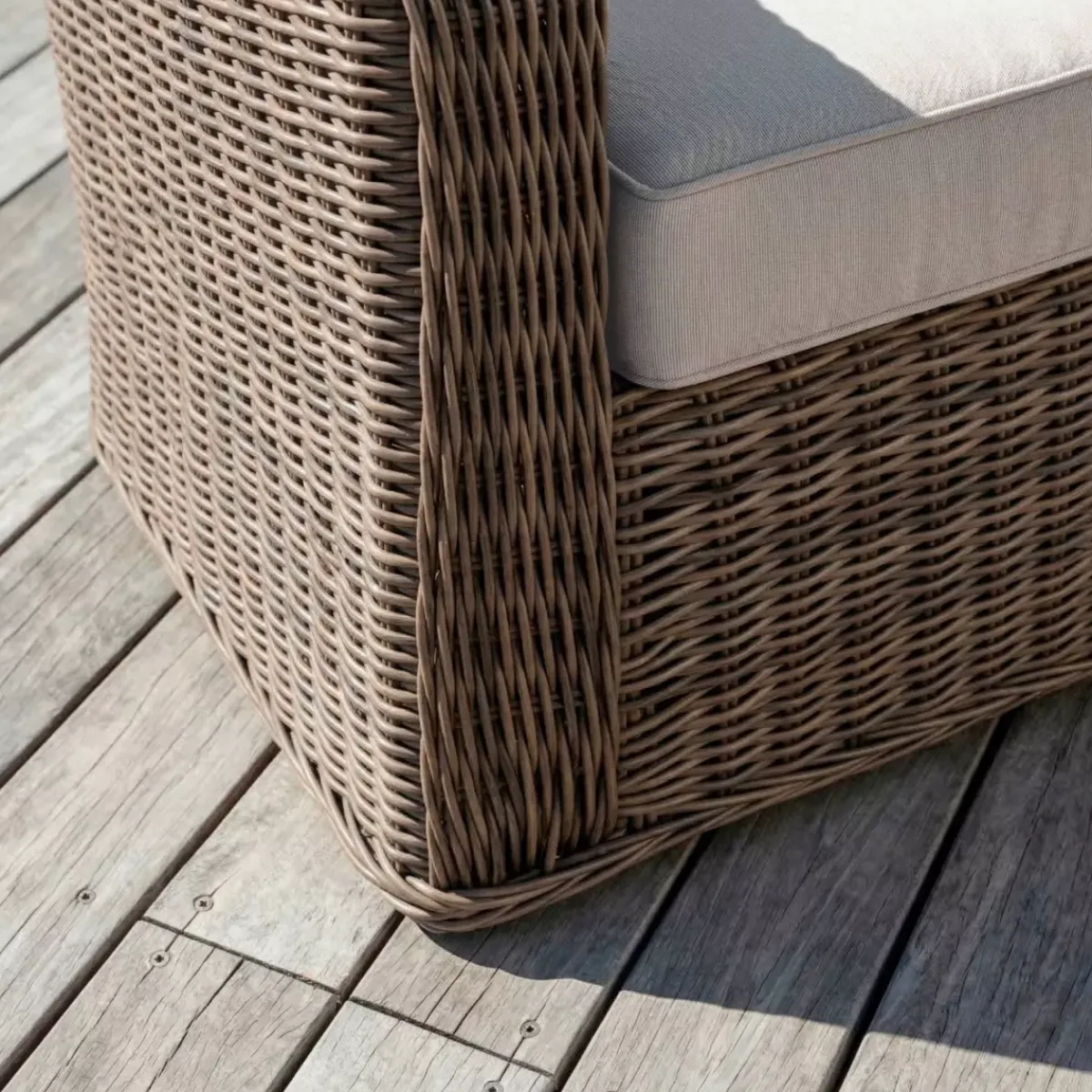 Clearance Divano da giardino in resina intrecciata Calvi Seppia e tortora Tavolini Da Giardino, Divani