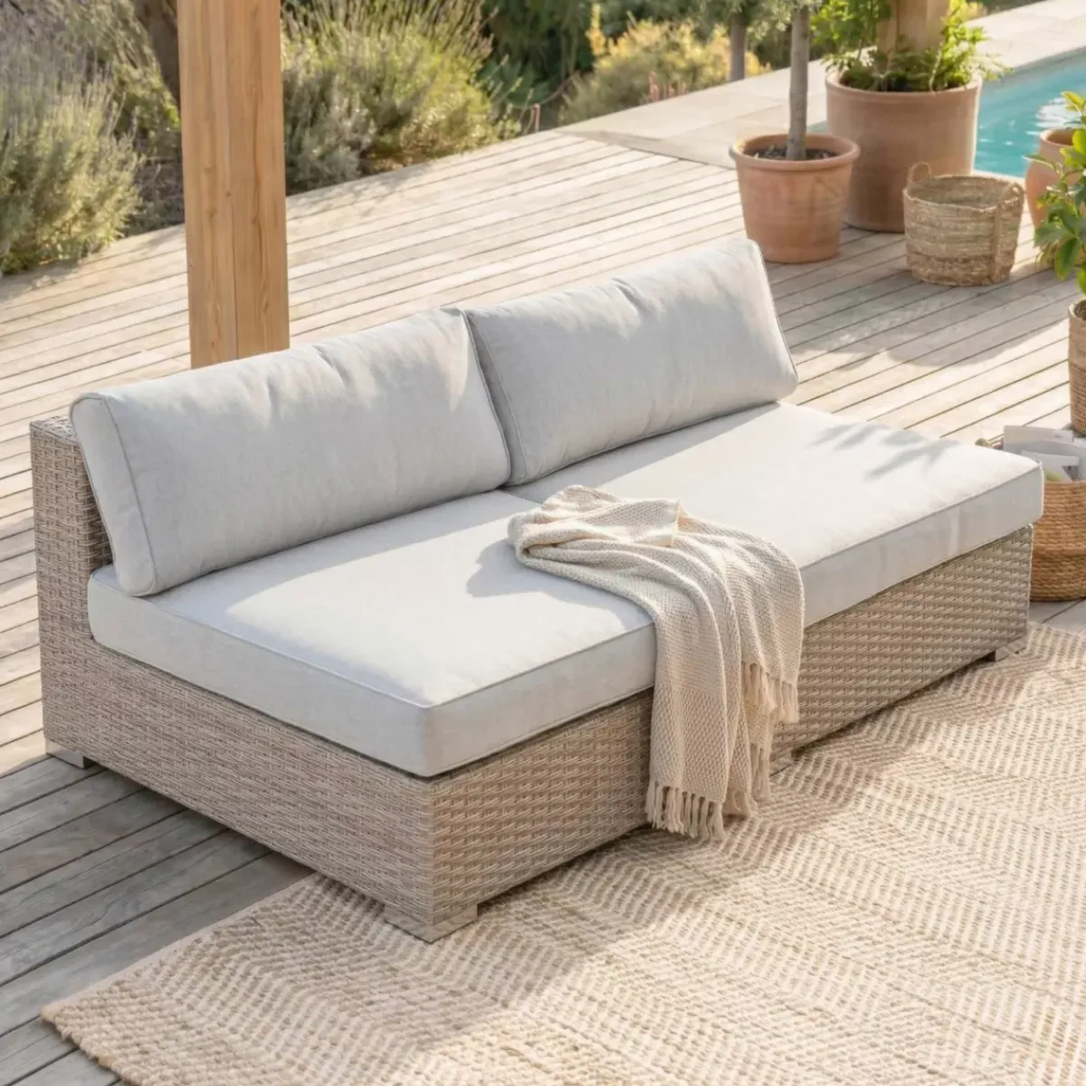 Best Divano da giardino in resina intrecciata Palma Grigio Tavolini Da Giardino, Divani
