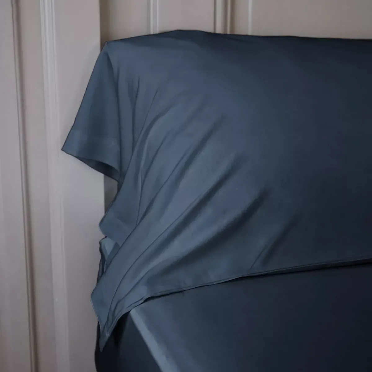Clearance Federa cuscino a rullo flanella in raso di bambù (L185 cm) Sienna Federe Cuscino Letto