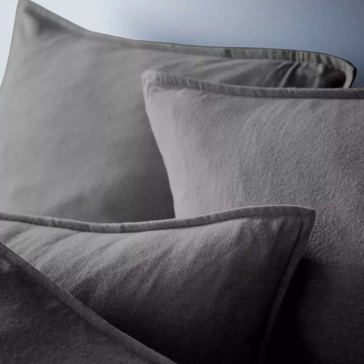 Fodera per cuscino quadrata in flanella di cotone (80 x 80 cm) Nina Grigio Federe Cuscino Letto