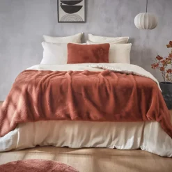 Sale Piumone in finta pelliccia Finn Copriletti, Trapuntine E Runner Letto