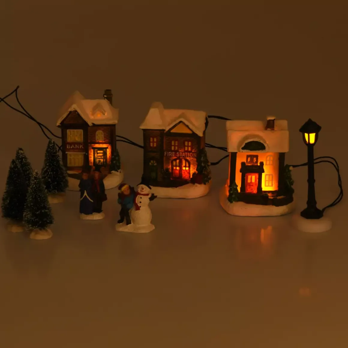 Set completo villaggio luminoso Oslo a pile