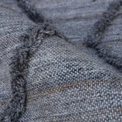 Tappeto da soggiorno rettangolare in materiale riciclato tinto (140 x 200 cm) Noori Grigio