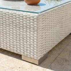 Outlet Tavolino in resina intrecciata Palma Tavolini Da Giardino, Divani