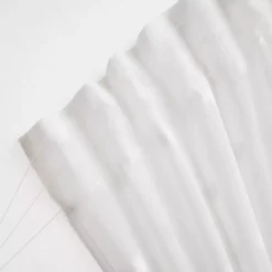 Hot Tenda trasparente con nastrino fronzuto e pon pon Emie Tende Trasparenti