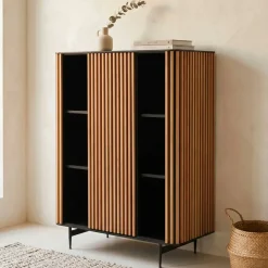 Vetrina alta a 3 livelli in rovere massiccio (98 x 135 cm) Rytm Nero